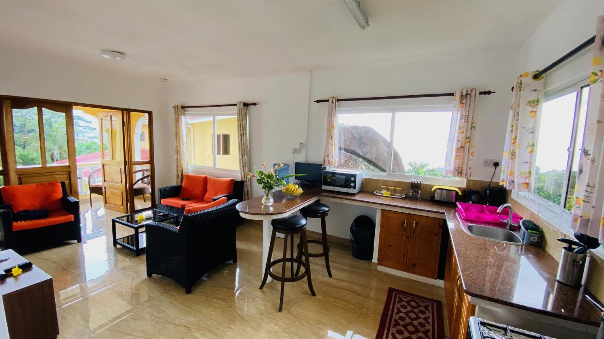 Josies Cottage Vịnh Beau Vallon Ngoại thất bức ảnh