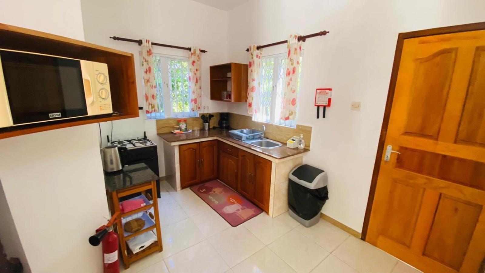Josies Cottage Vịnh Beau Vallon Ngoại thất bức ảnh